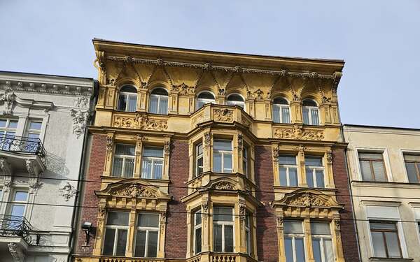 Město nabízí k prodeji dům na Horním náměstí